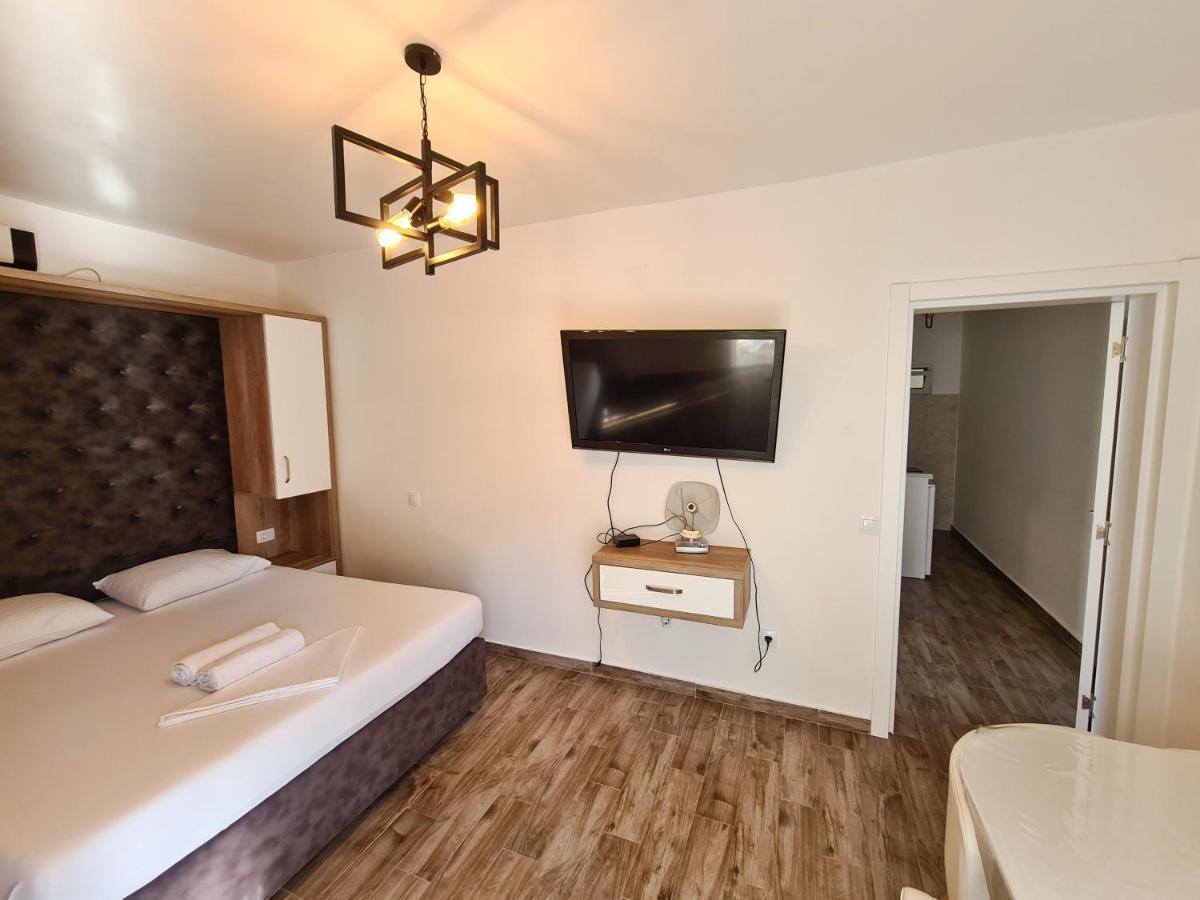 Apartments Hidri Ulcinj Esterno foto